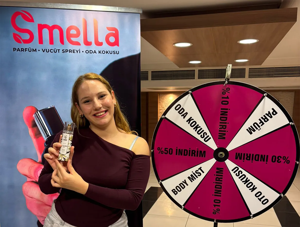 Момент с мероприятия Академии Smella