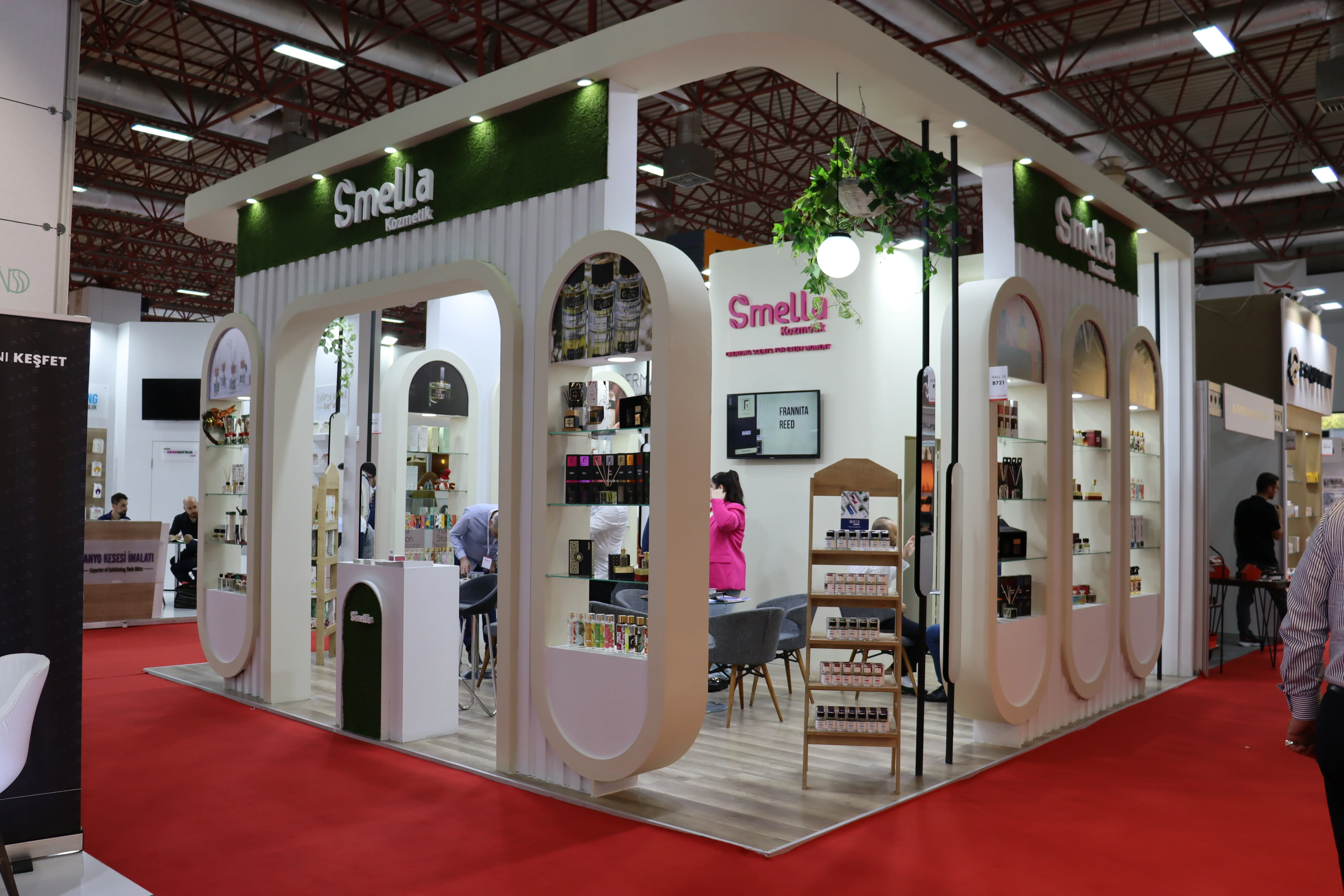 Стенд Smella Kozmetik на выставке Beauty Eurasia 2023